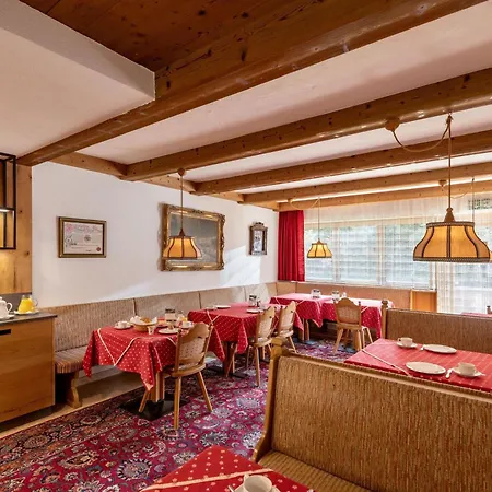 Zum Griena * مايرهوفن