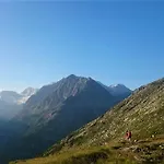Zum Griena Майрхофен